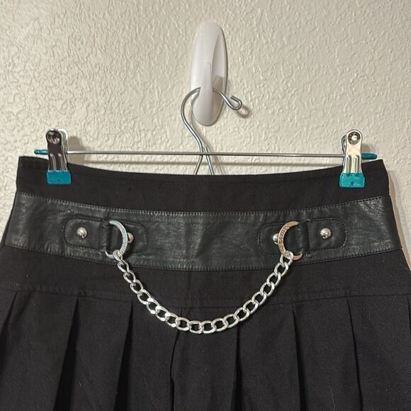 Royal Bones by Daang Goodman Pleated Mini Skirt Small - Picture 4 of 5